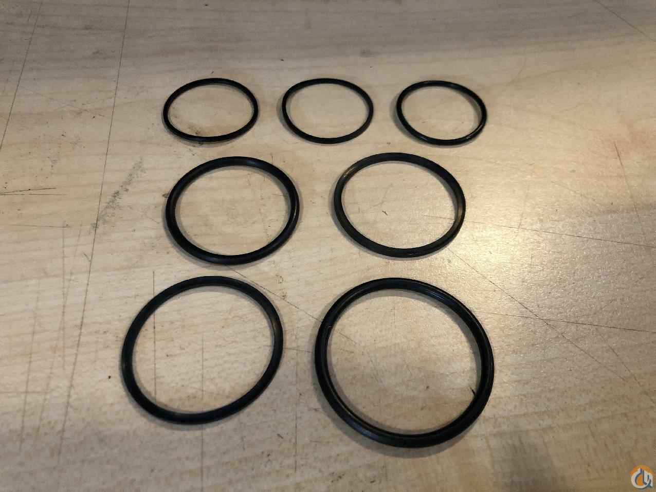 9926112933 - KIT, SEAL