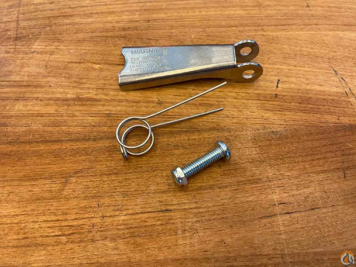 7576000005 - SAFETY LATCH KI