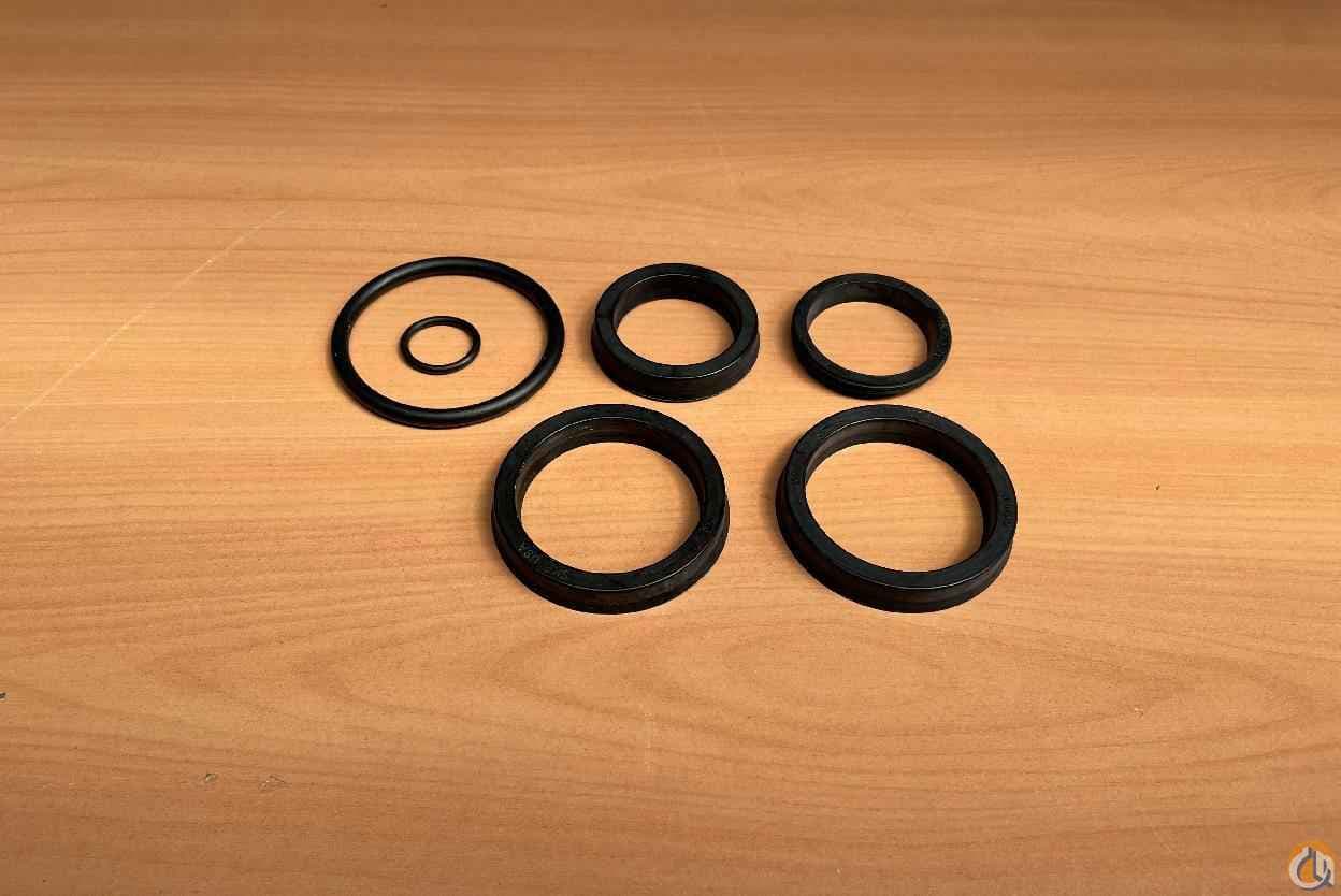 9372101690 - SEAL KIT