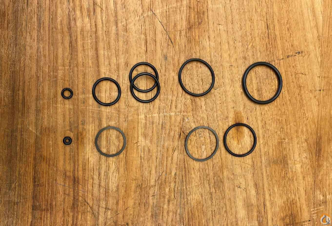 P-81496-95 - SEAL KIT