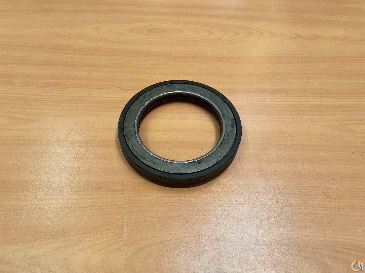 9049103800 - OIL SEAL