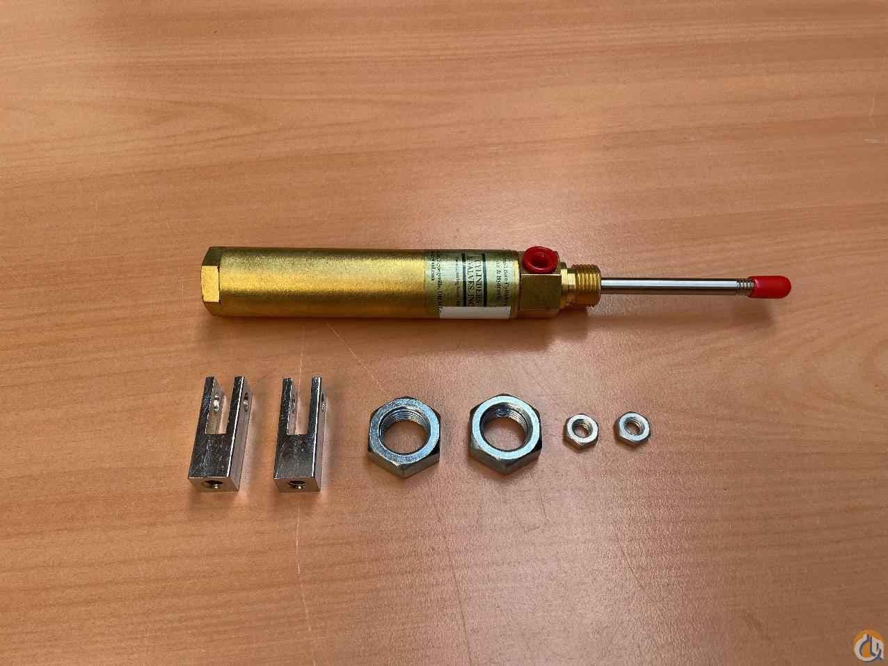 7372003025 - CYLINDER-HYD