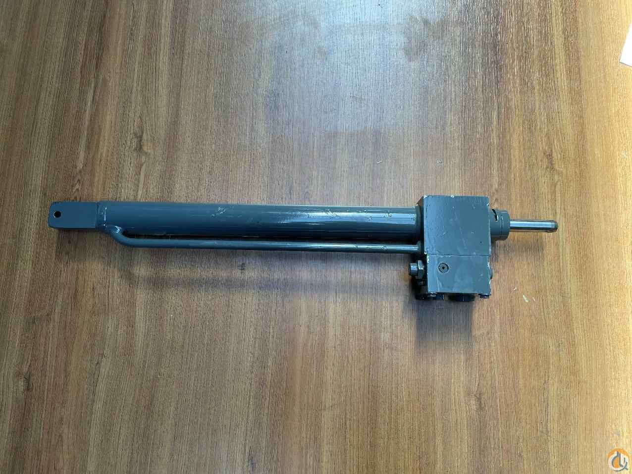 6372006009 - CYLINDER ASSY