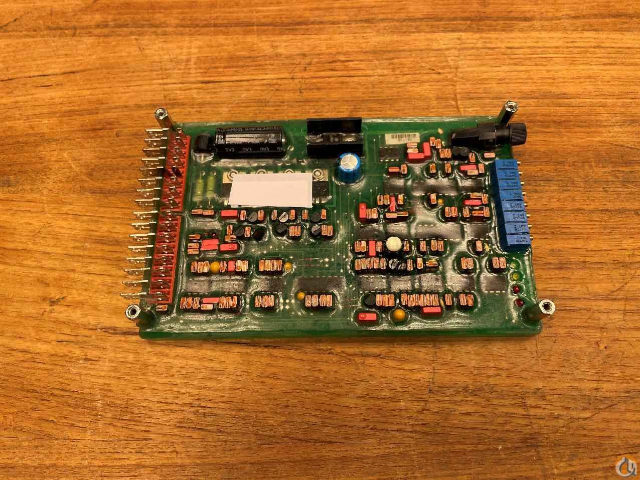 2304568 - REGULATING AMPLIFIER