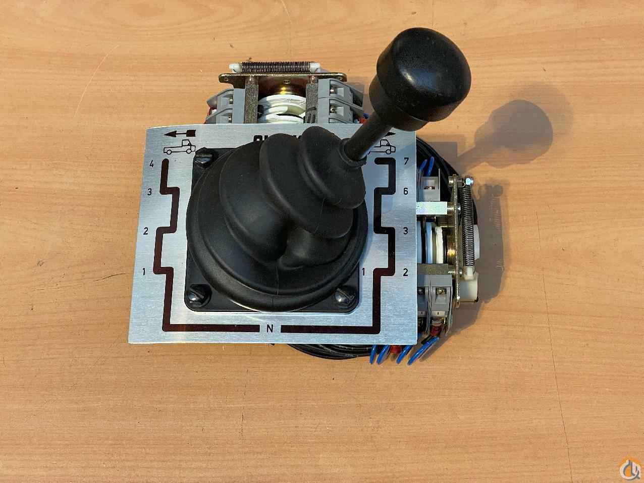 9904106866 - GEAR SELECTOR