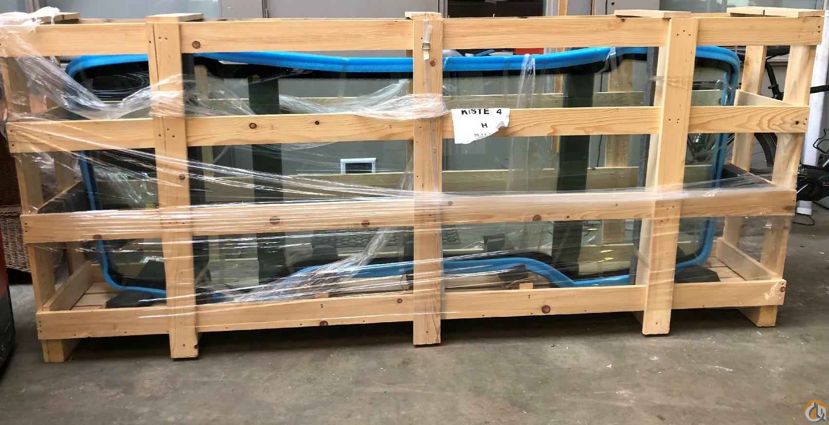 3186770 - FRONT PANE