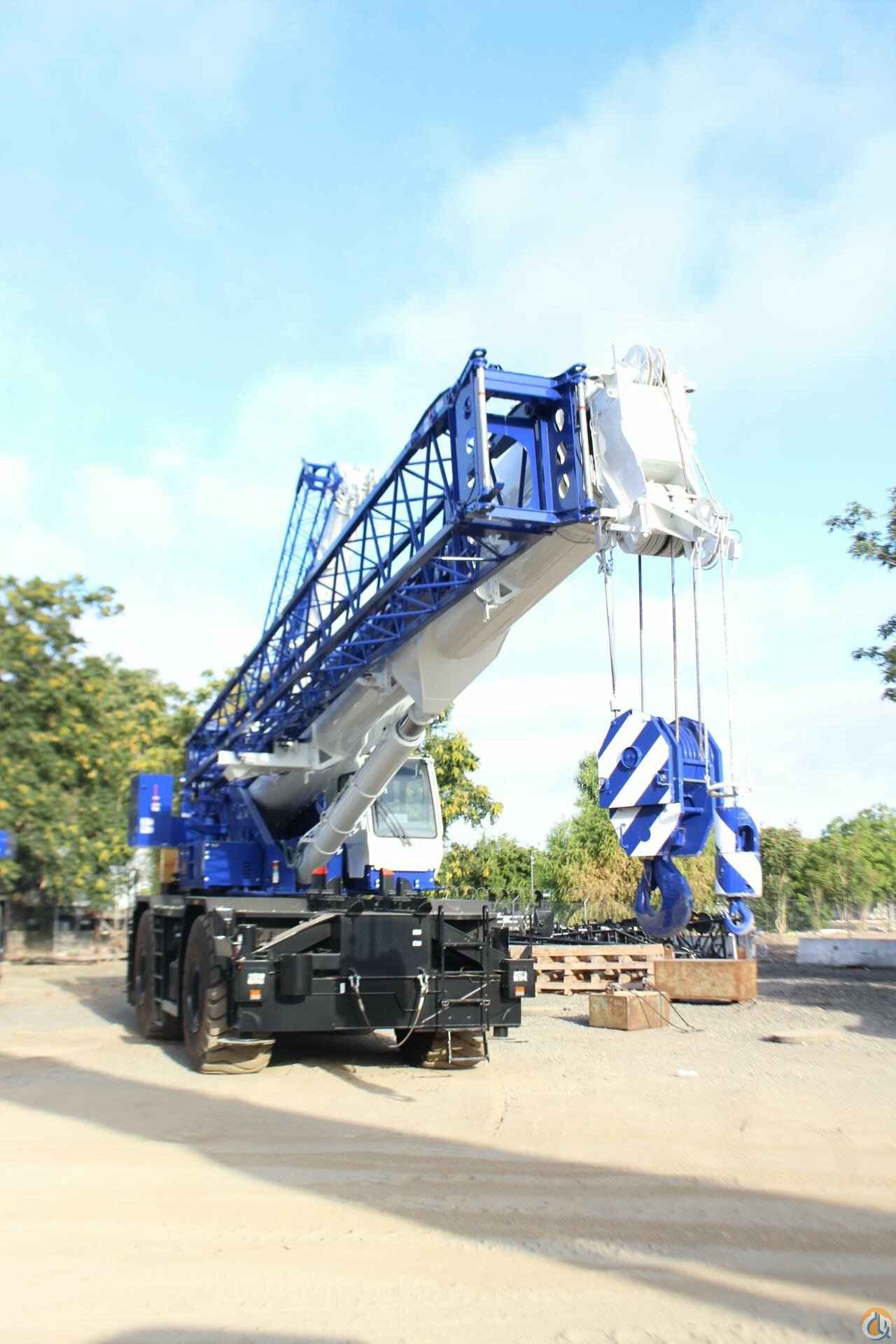 2025 TADANO GR-900XL