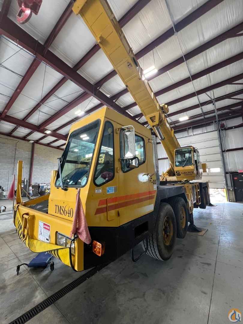 1999 Grove TMS640