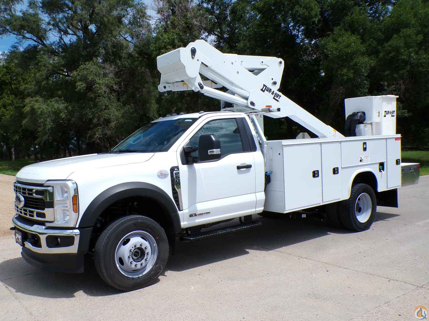 2024 DUR-A-LIFT DTAX-39FP