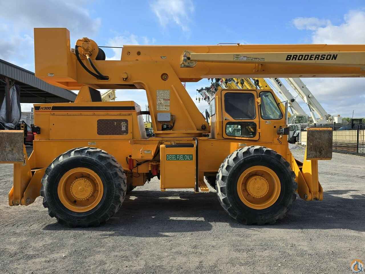 2014 Broderson RT-3002G