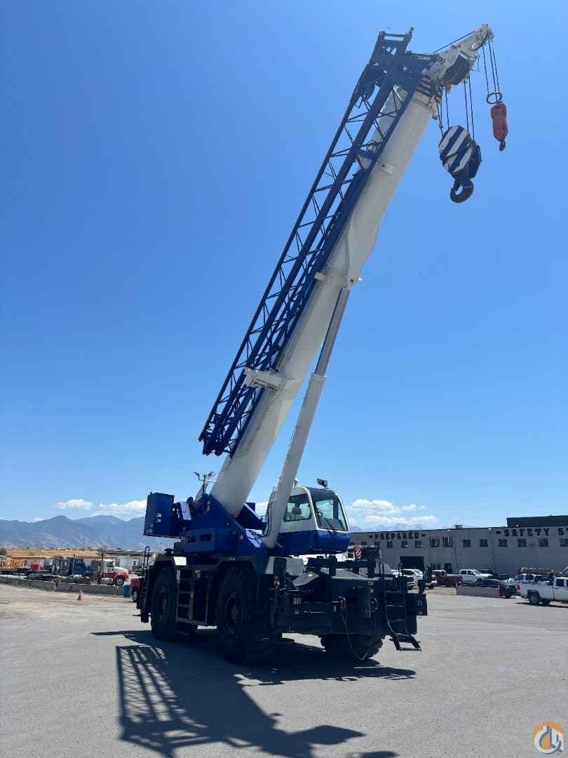 2017 Tadano GR-1000XL-3