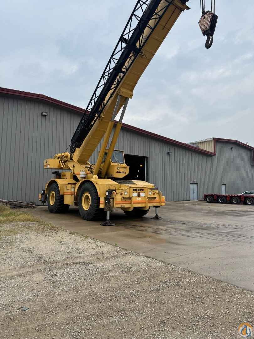 1993 Grove RT760