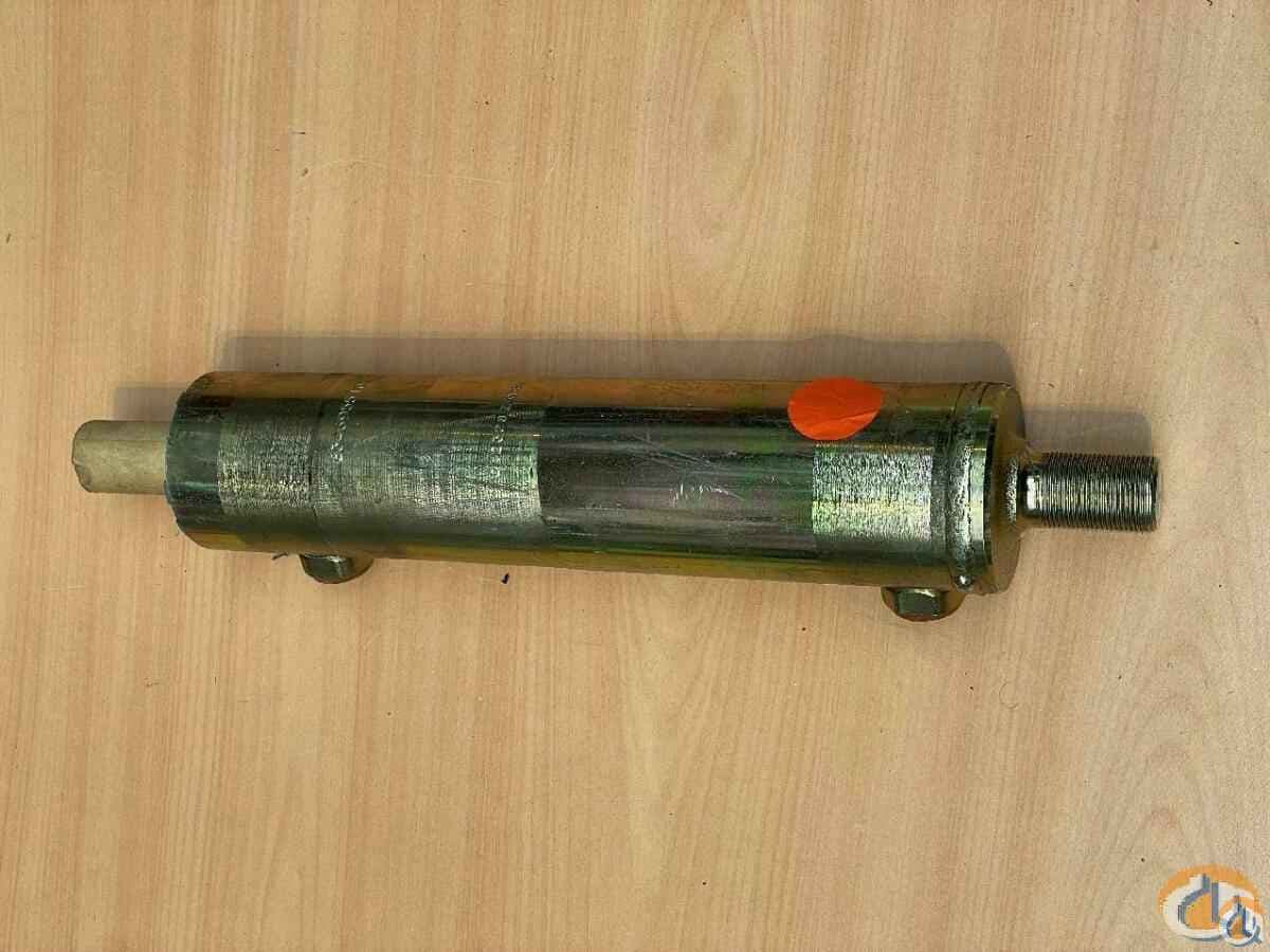 8366091 - STEERING CYLINDER