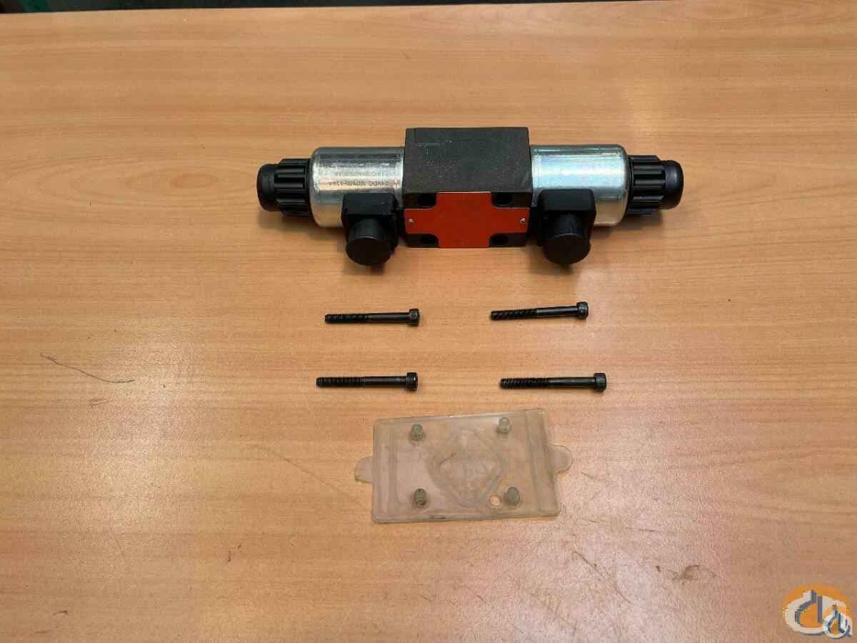 2313153 - 4/3-WAY MAGNET VALVE