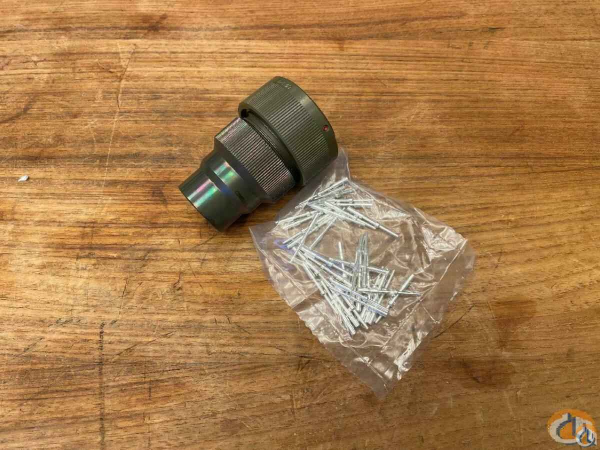 2310585 - PLUG 35 PINS