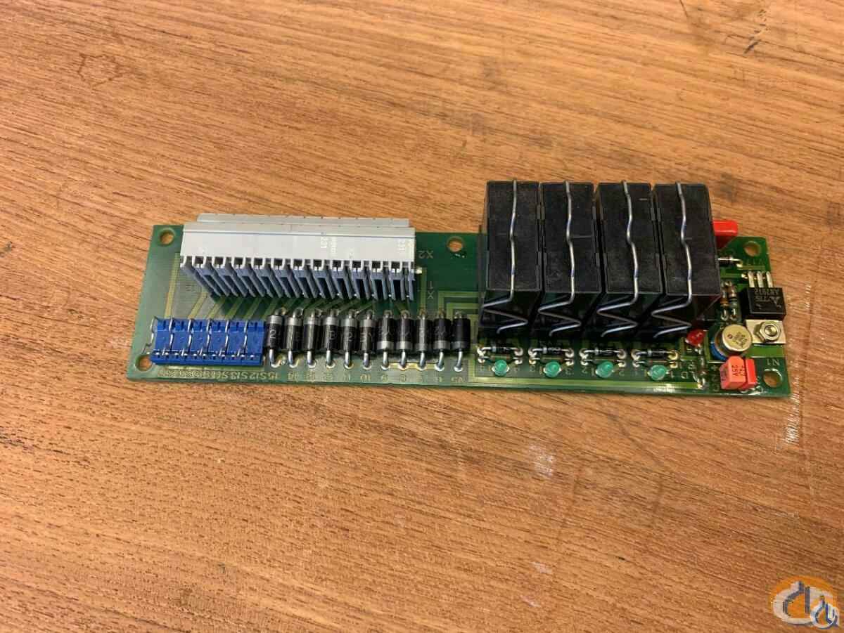 2210178 - RELAY CIRCUIT BOARD