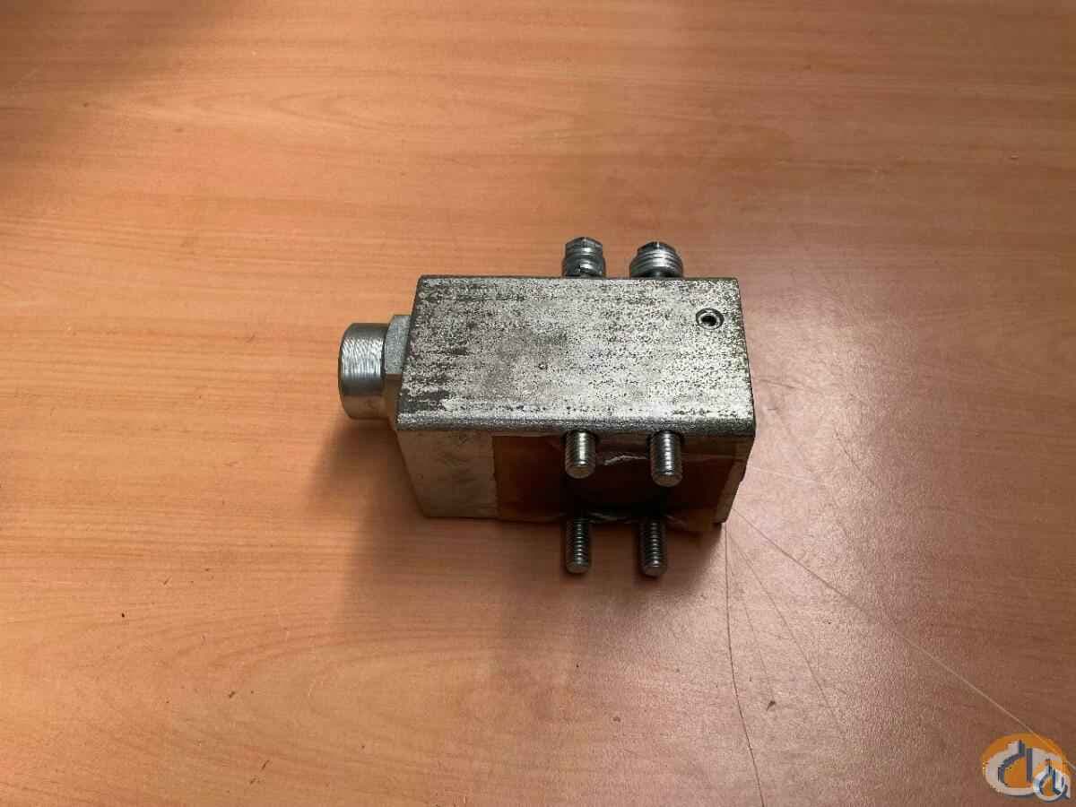 7926001350 - HOIST BRAKE CONTROL VALVE (1 1