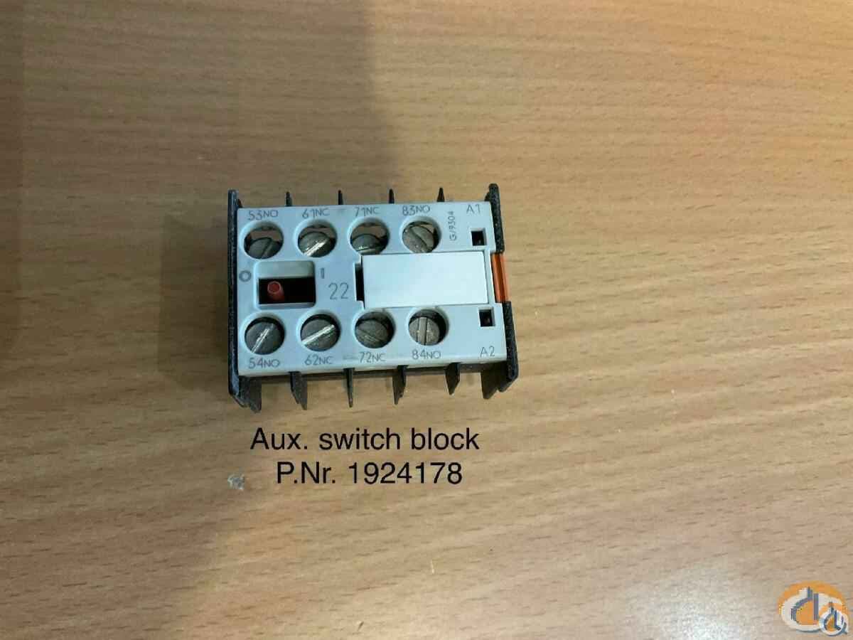 1924178 - AUXILIARY SWITCH BLOCK