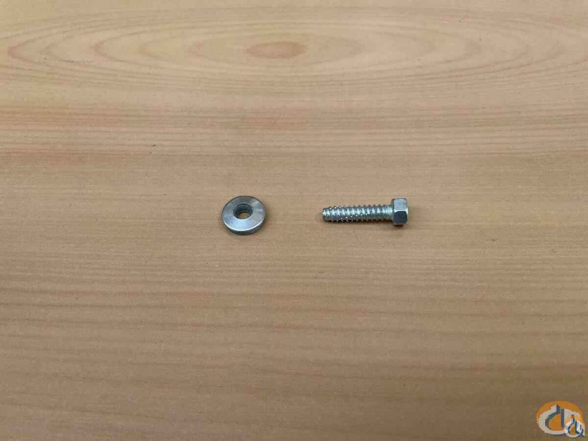 1570137 - BOLT WITH WASHER