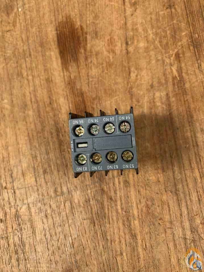4286341 - AUXILIARY CIRCUIT BLOCK