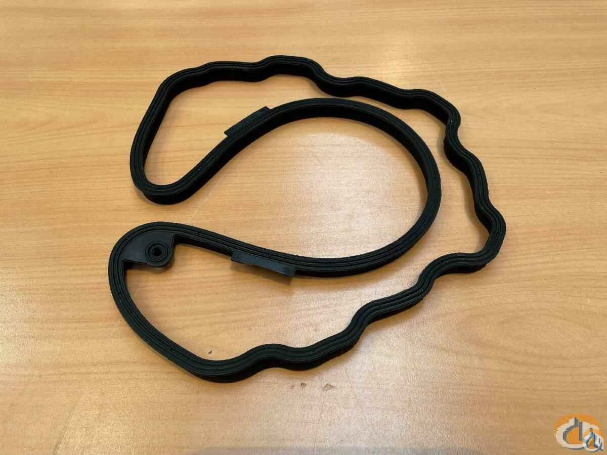 3328614 - VALVE COVER GASKET