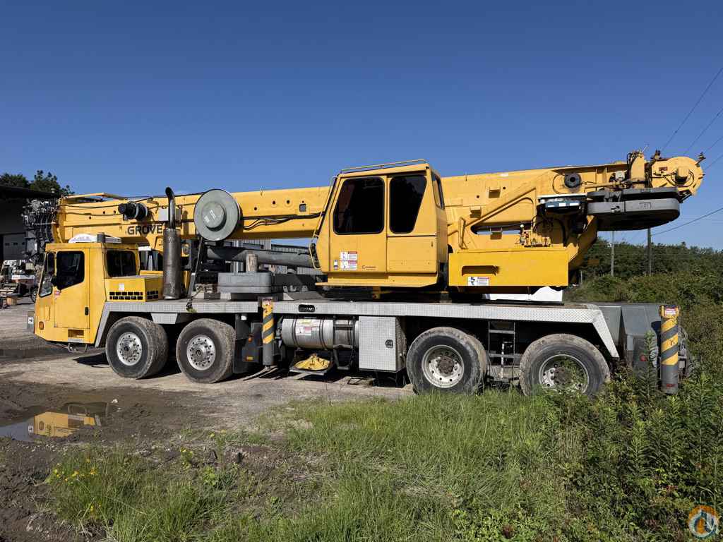 2004 Grove TMS900E