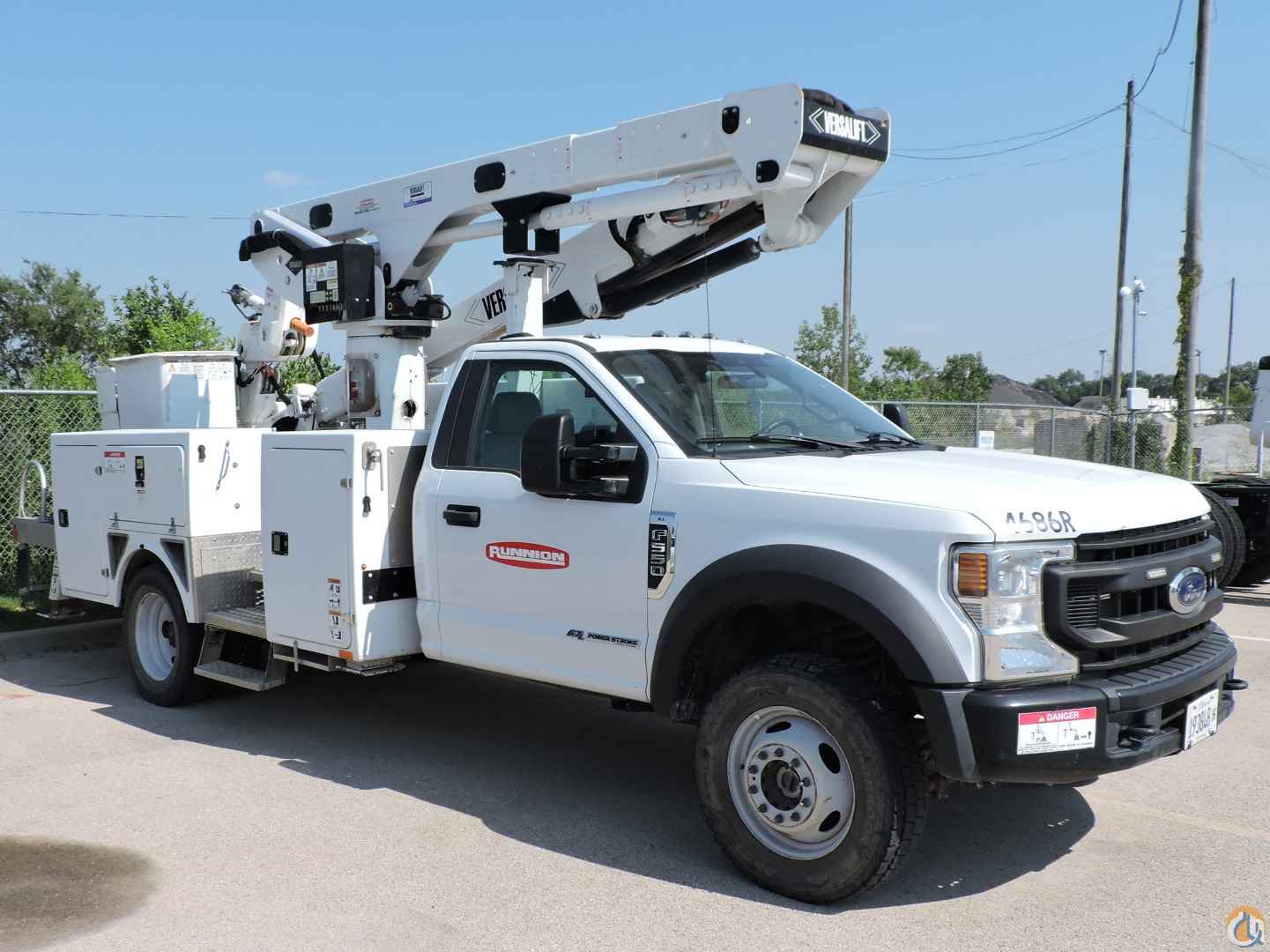 2021 Versalift VST-47-MHI