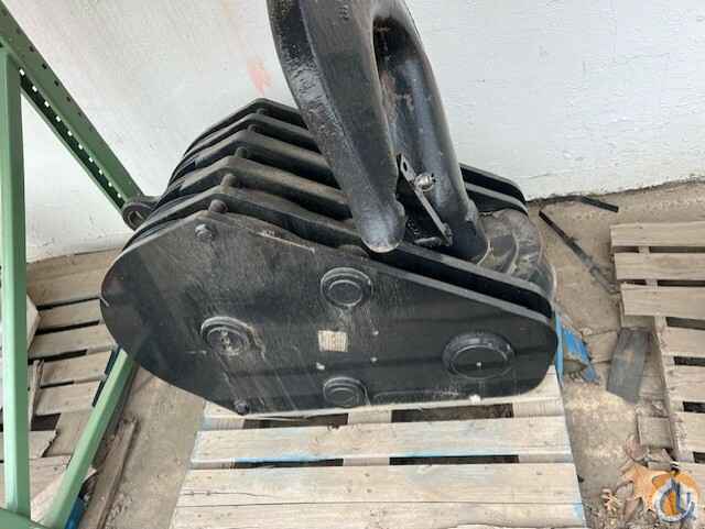 165 TON SINGLE HOOK 5 SHV, 1-1/8"