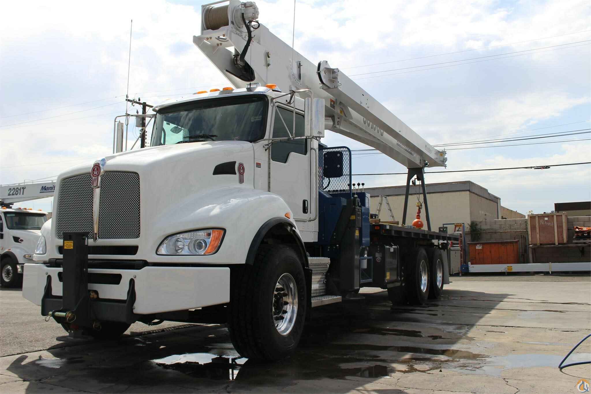 2021 MANITEX 30100 C