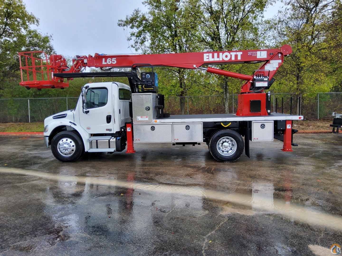 2025 Elliott L65R