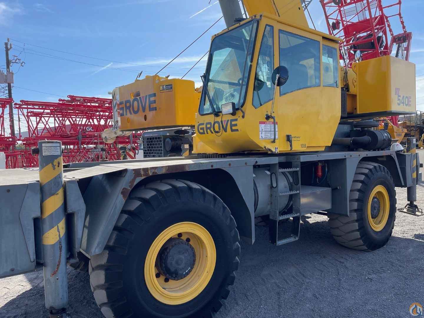 2010 Grove RT540E