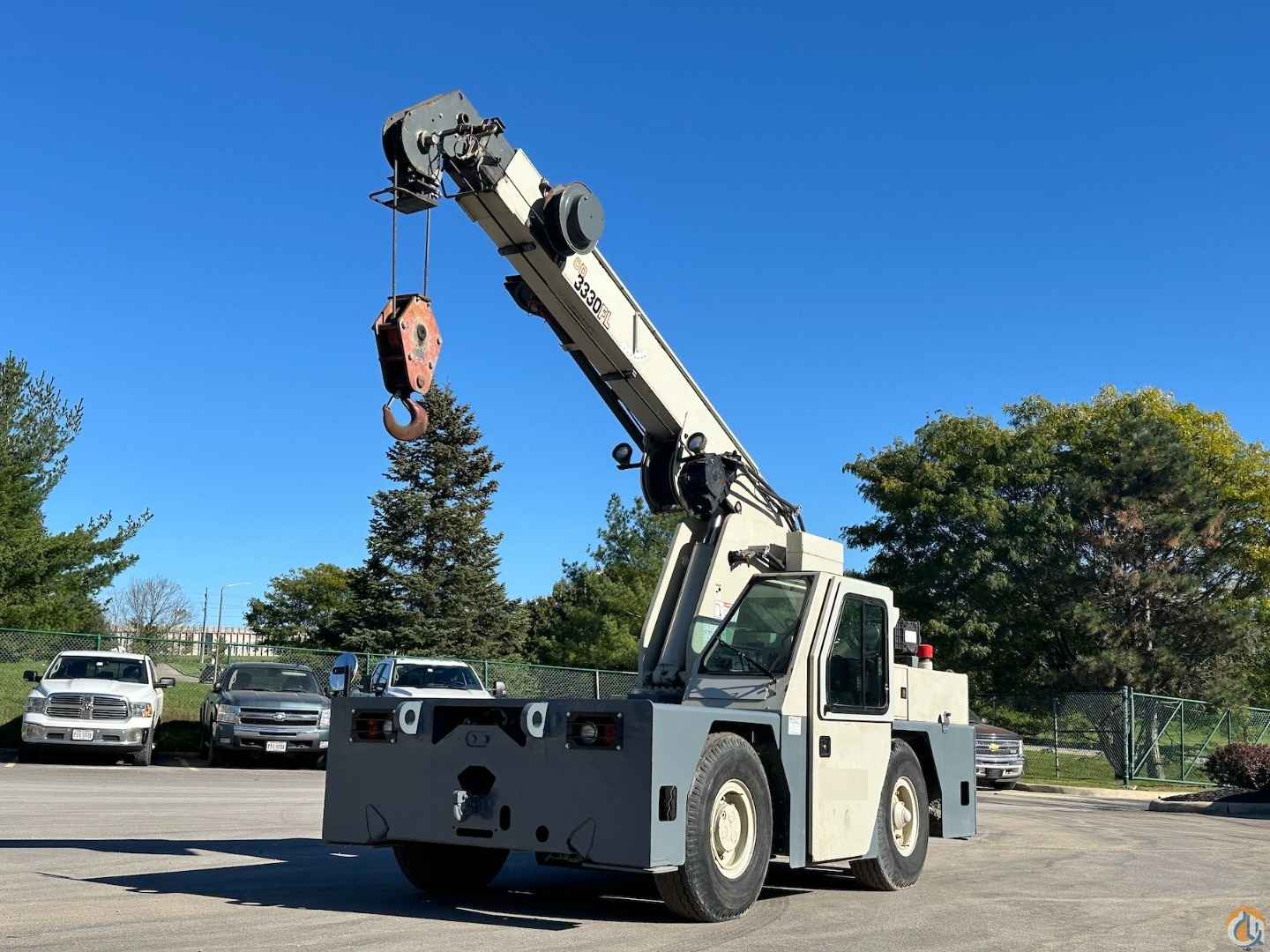 2014 Shuttlelift CD3330FL