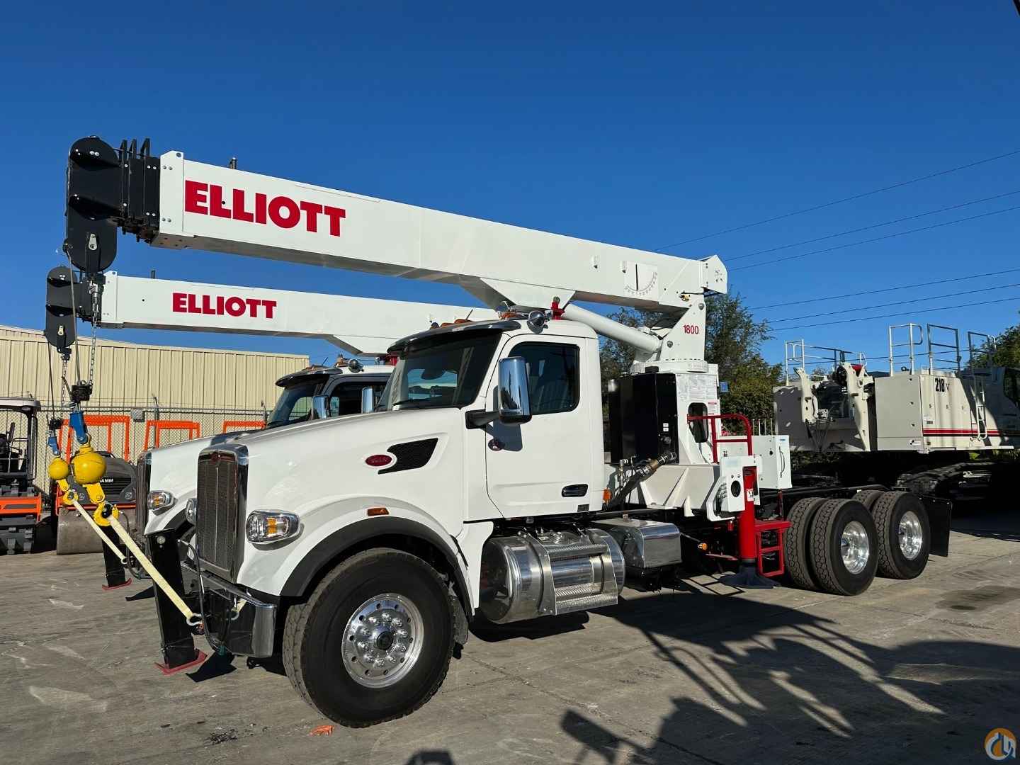 2022 Elliott 1881TM