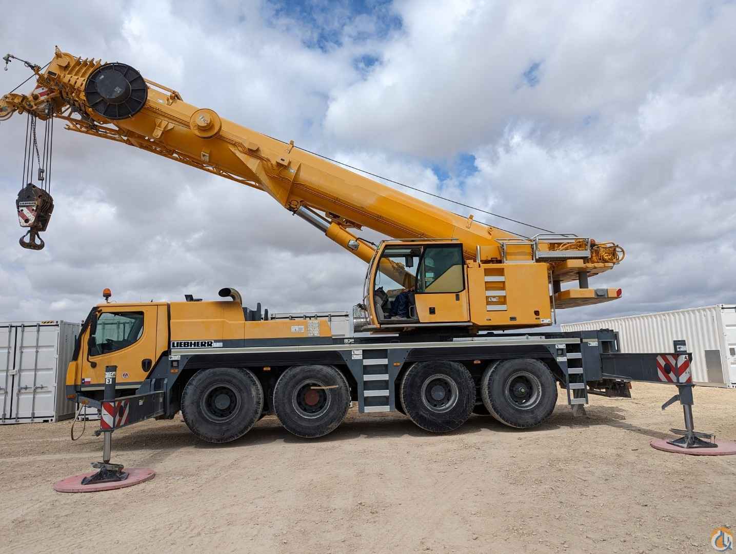 2012 Liebherr LTM 1090-4.1