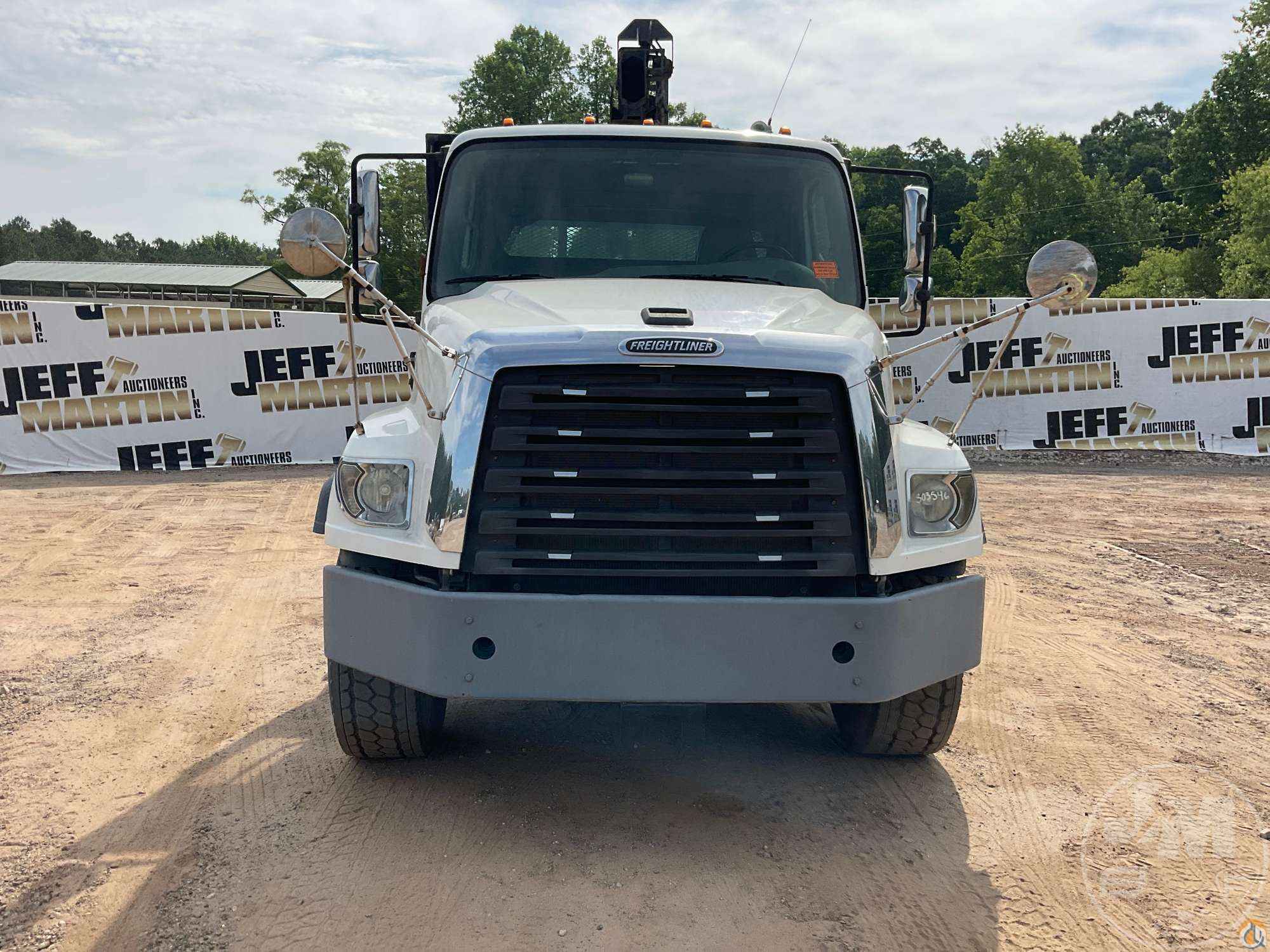 2013 Freightliner 114SD
