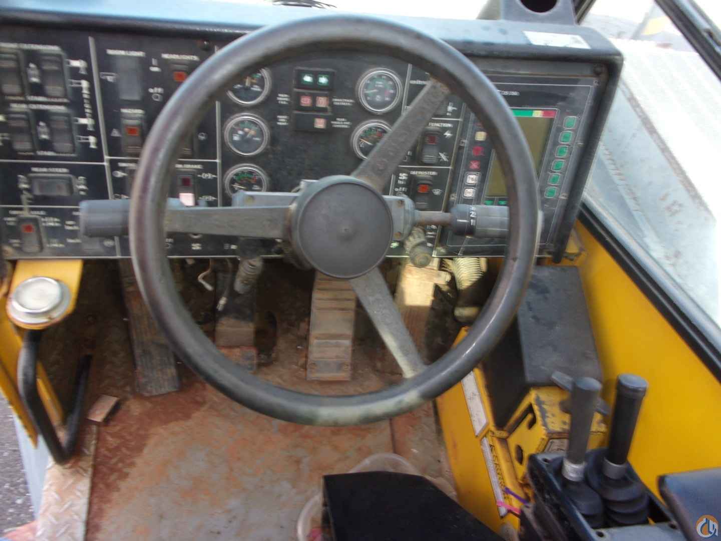 RT760/700E Cab