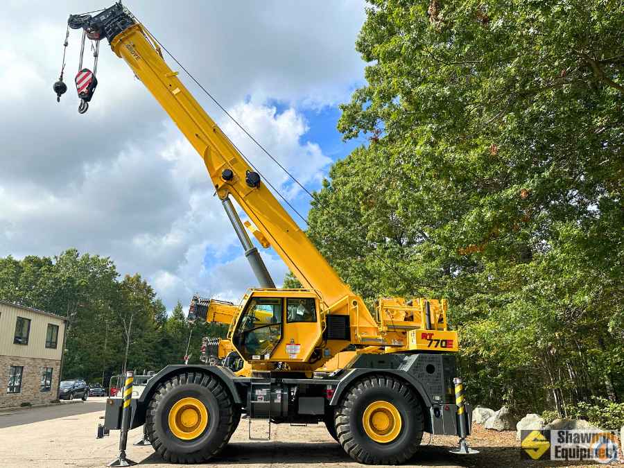 2023 Grove RT770E