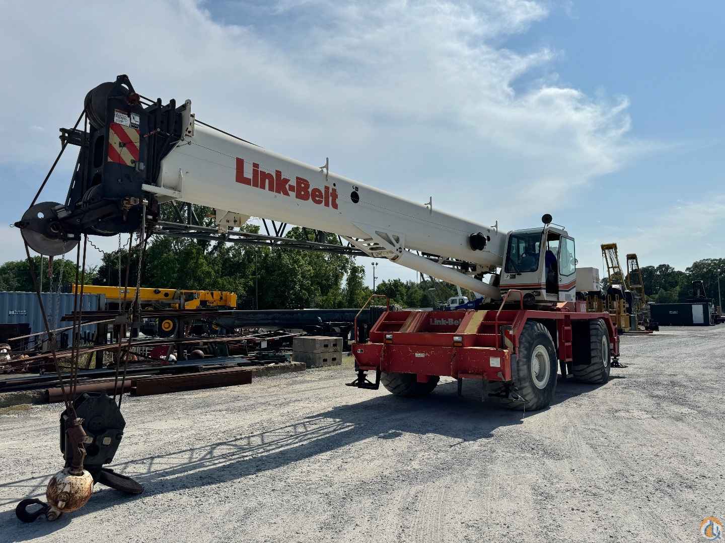 2011 Link-Belt RTC-8065