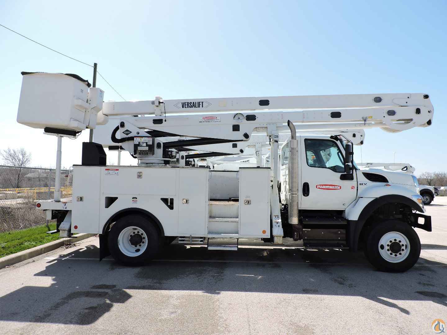 2022 Versalift VN-555-MHI