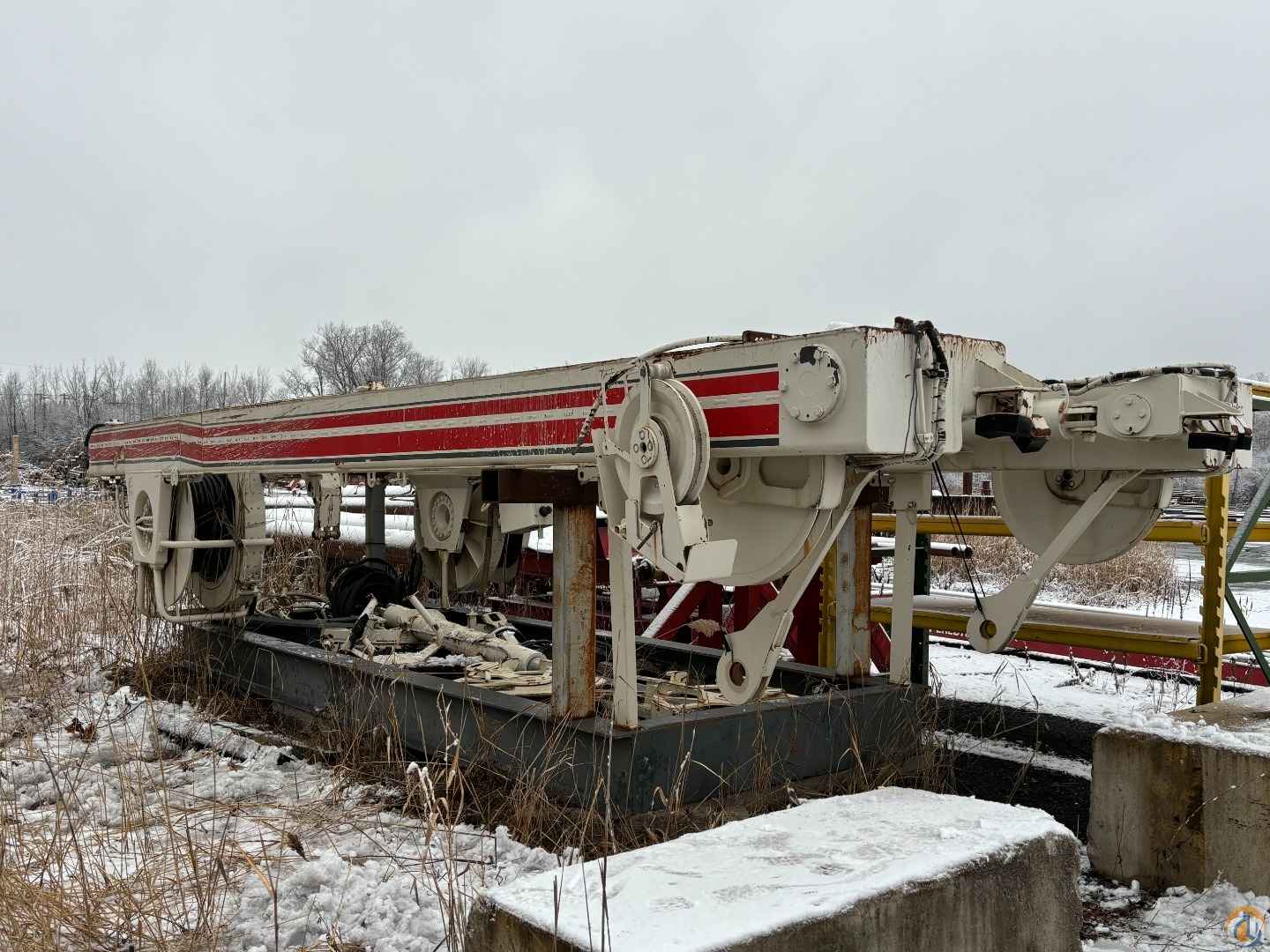 Demag AC500 Superlift Assembly