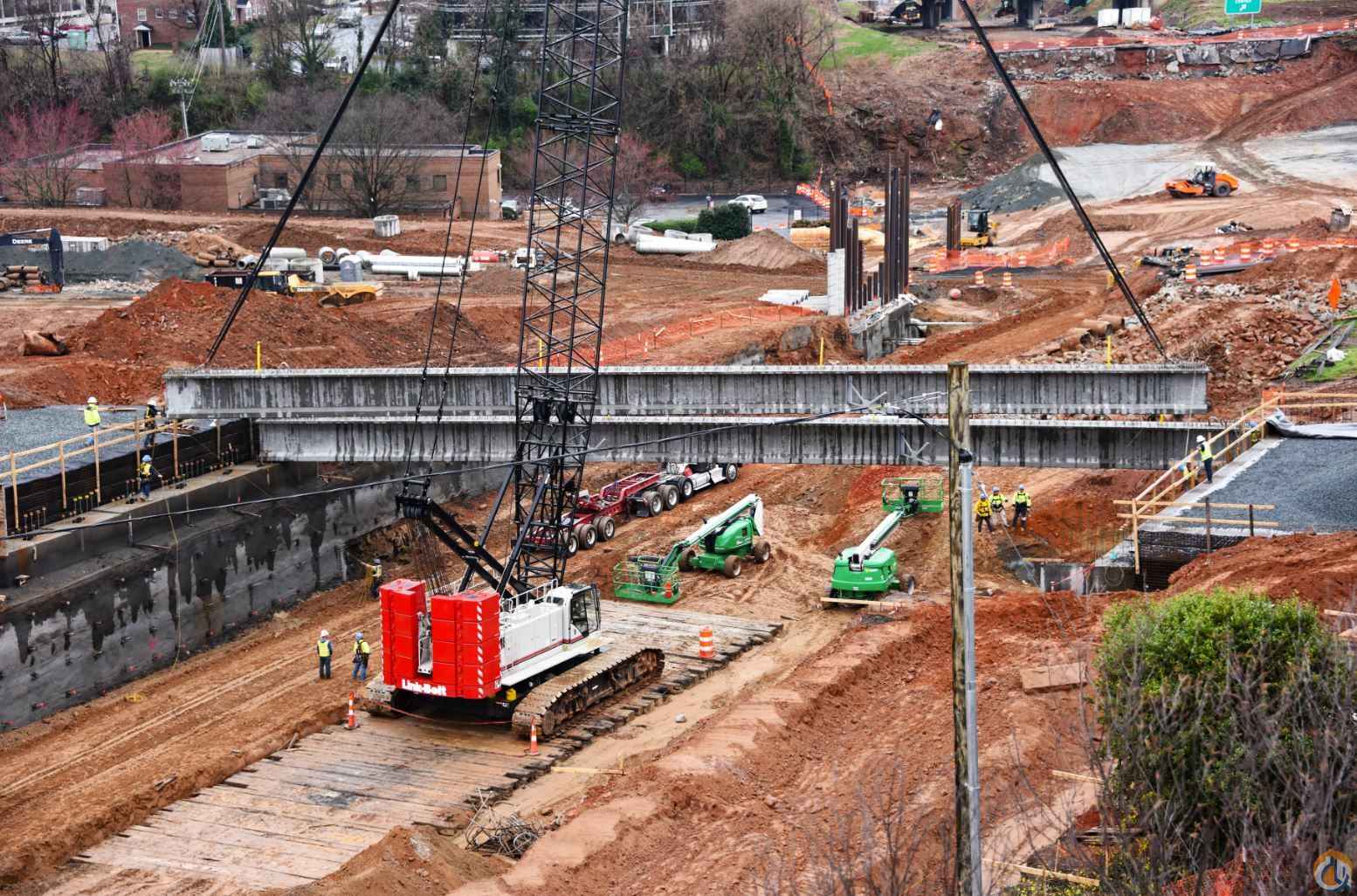 2024 Link-Belt 248 HSL