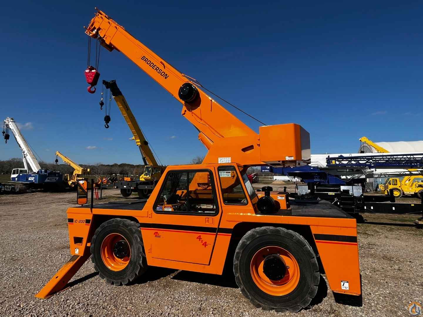 2007 Broderson IC-200-3F