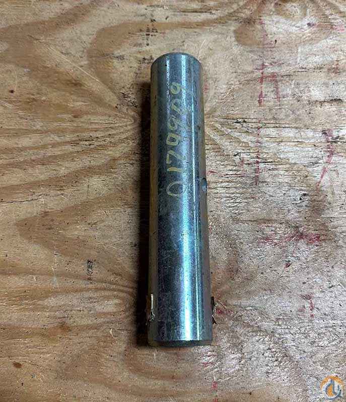 Shaft FRONT DRUM BRAKE