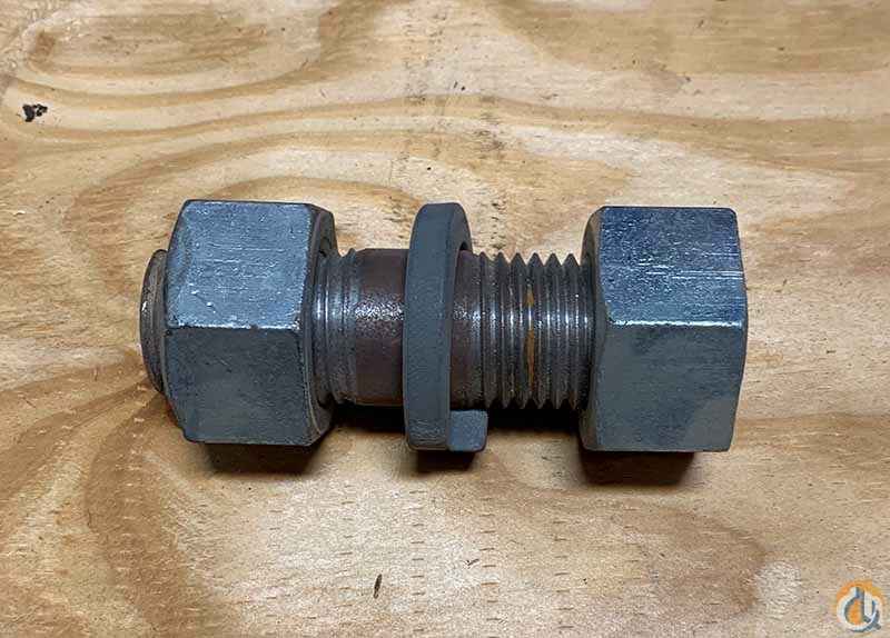 Bolt w/ Lockwasher