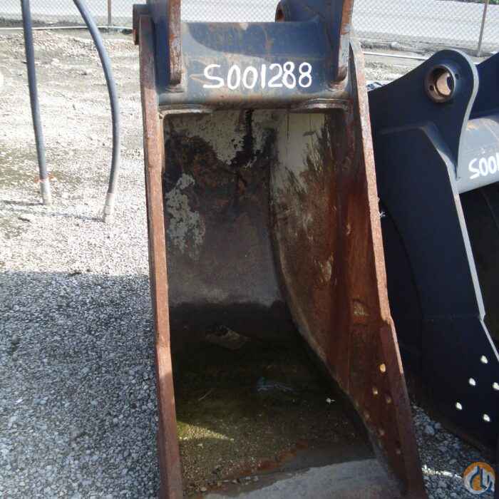 DAEWOO/DOOSAN DX340 30 INCH BUCKET S001288