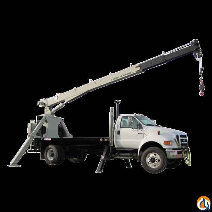 NATIONAL CRANE 400B BOOM TRUCK CRANE