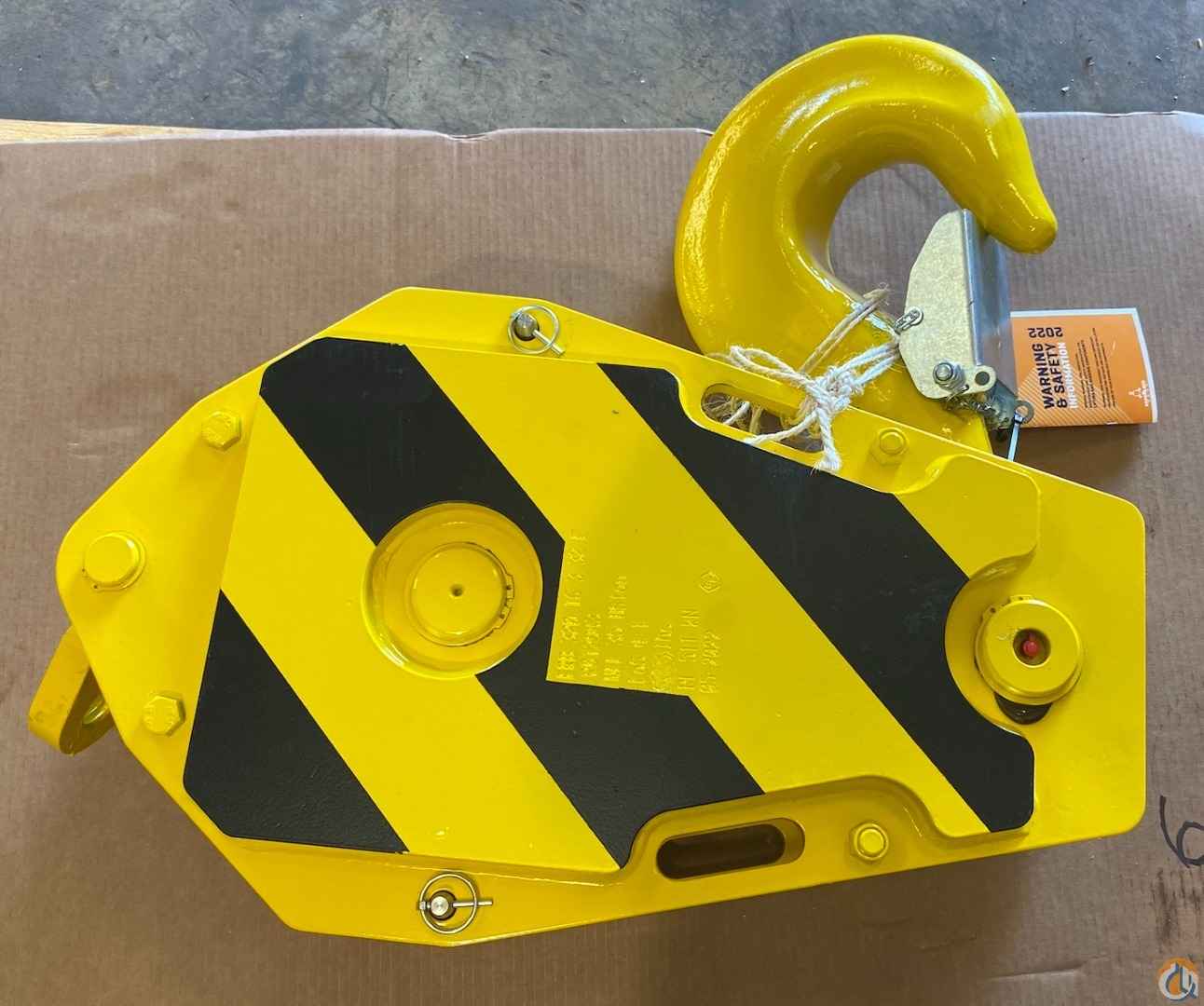 35 TON %E2%80%A2 3 SHEAVES %E2%80%A2 5%2F8%22 WR %E2%80%A2 505 LBS. %E2%80%A2 NEW%21 ROPEBLOCK HOOK BLOCK