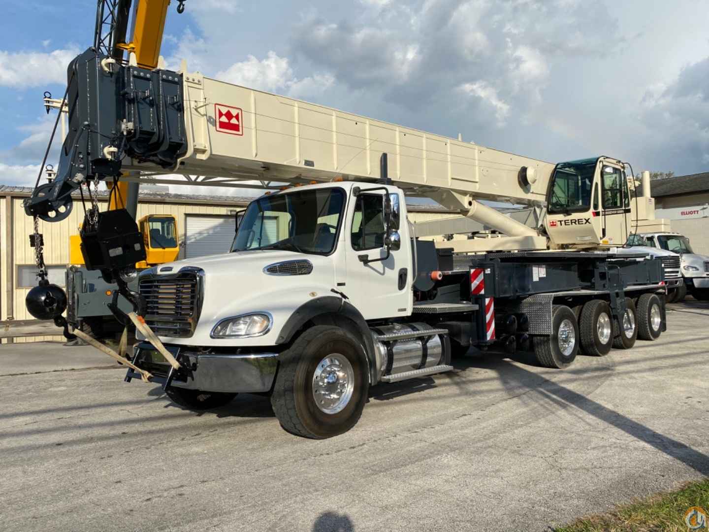 2011 Terex Crossover 6000