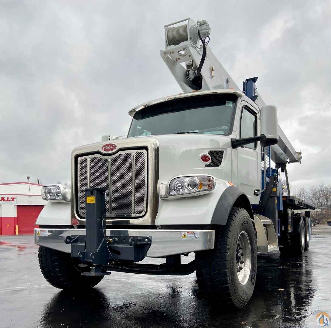 2023 Manitex 30102 C