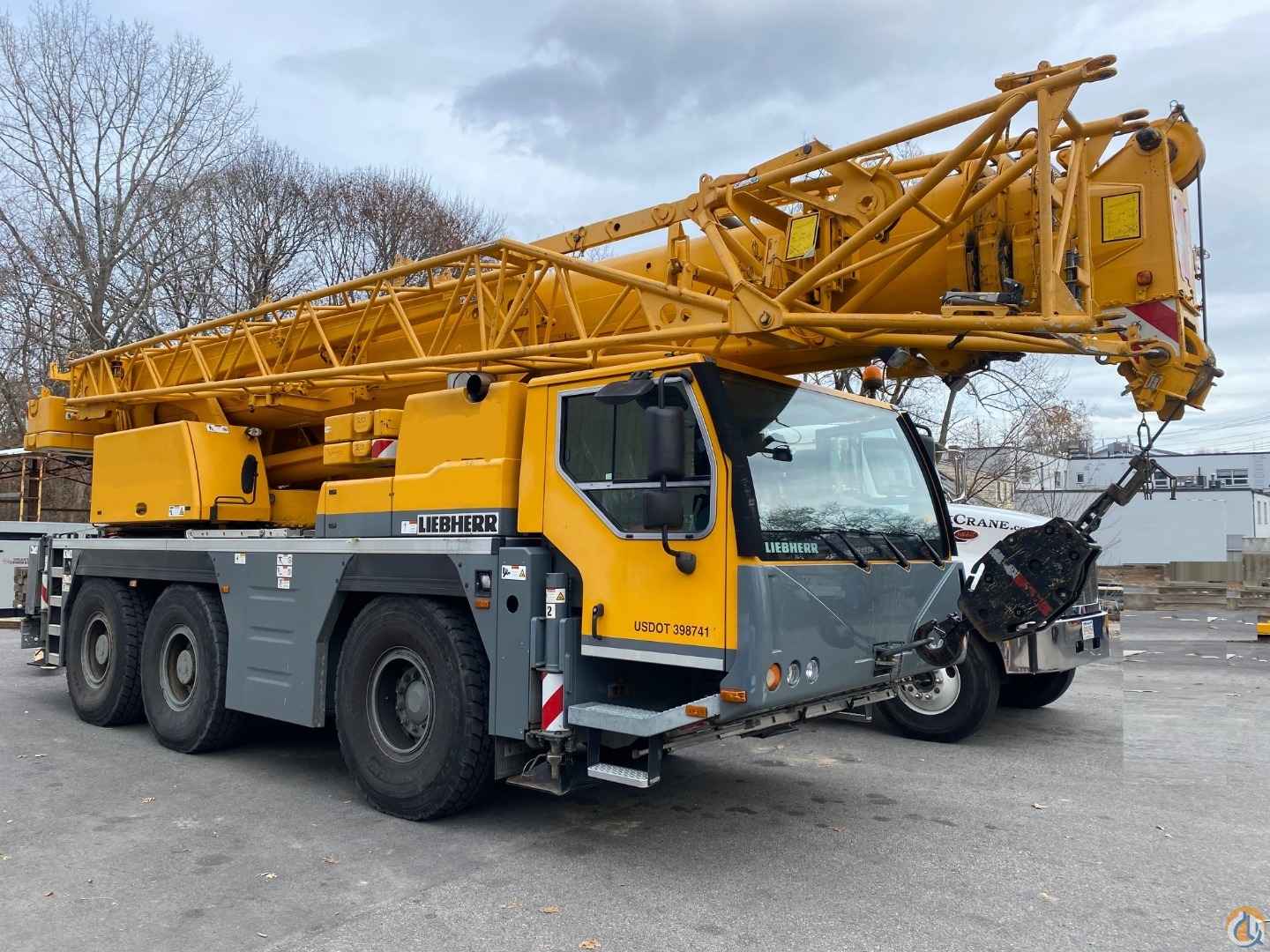 2012 Liebherr LTM 1055-3.2